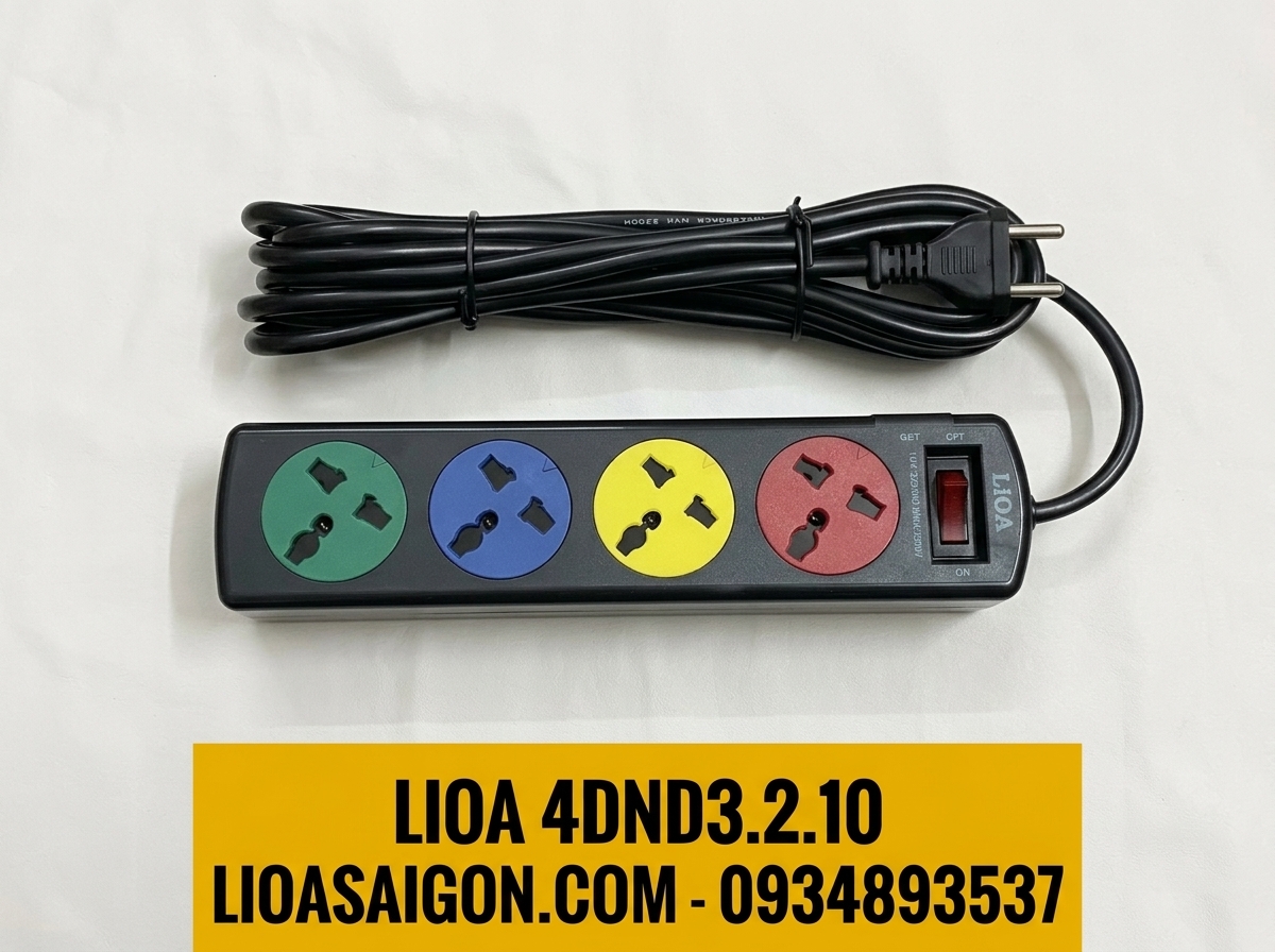 Ổ Cắm LiOA 4DND3.2.10 - 4 Lỗ Cắm Đa Năng - 3 Mét - 2200W